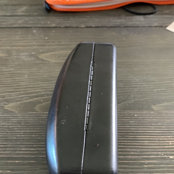 COACH New York Eyeglasses/Sunglasses Clamshell Case - - Picture 3 of 4